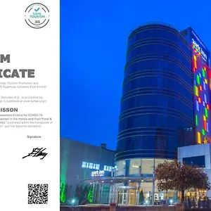 Park By Radisson Ataturk Airport ***** İstanbul